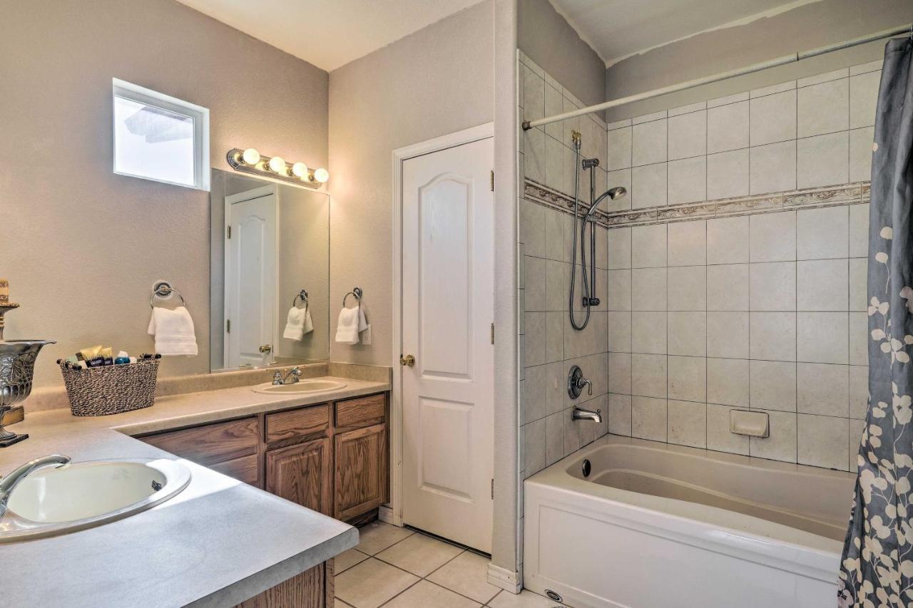 Colorado Springs Townhome About 10 Miles To Downtown! Extérieur photo
